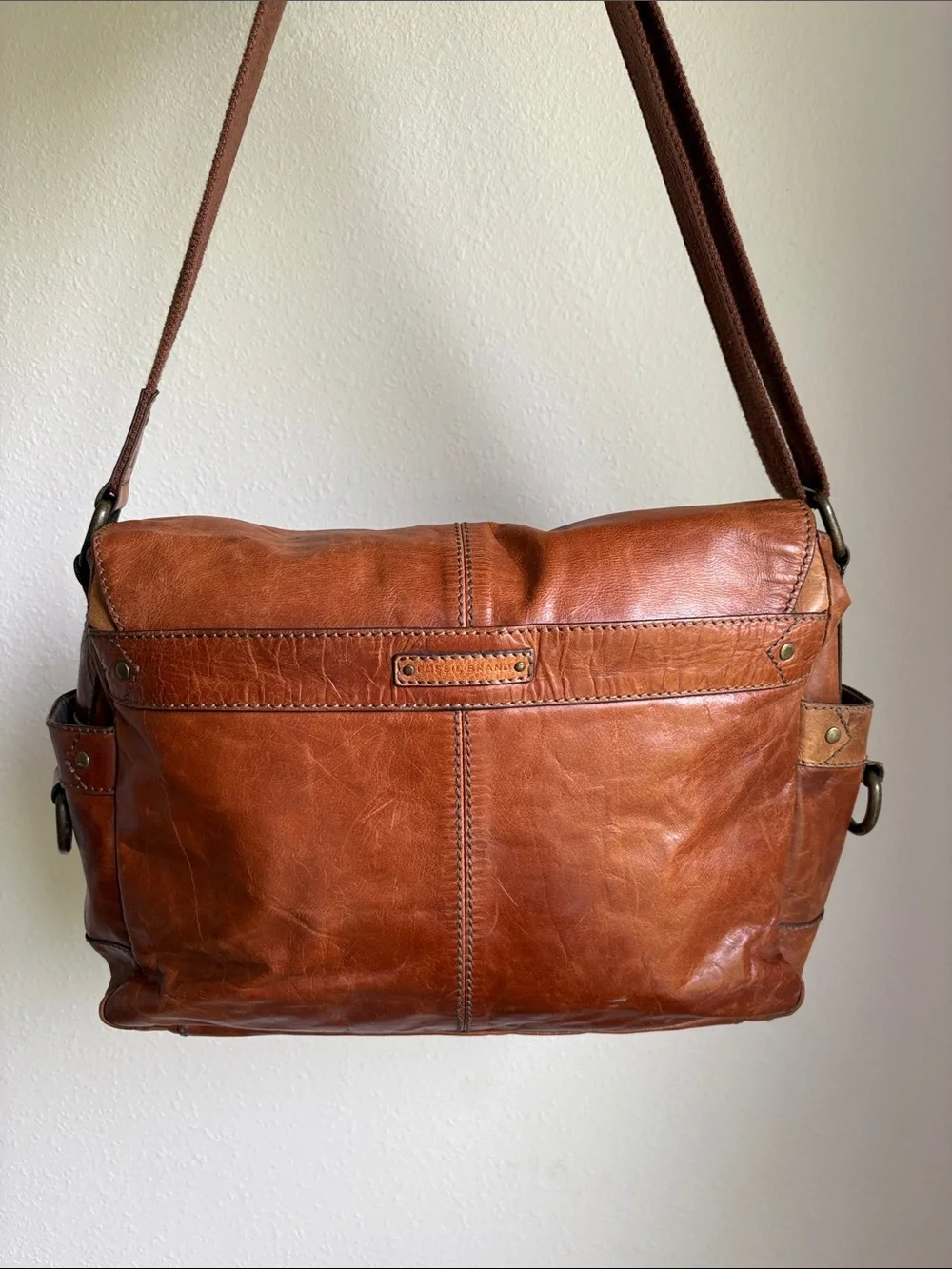 Fossil Vintage Estate Distressed Brown Leather Laptop Messenger Bag